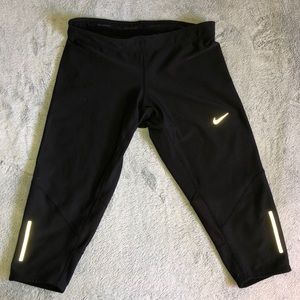 Nike crop leggings